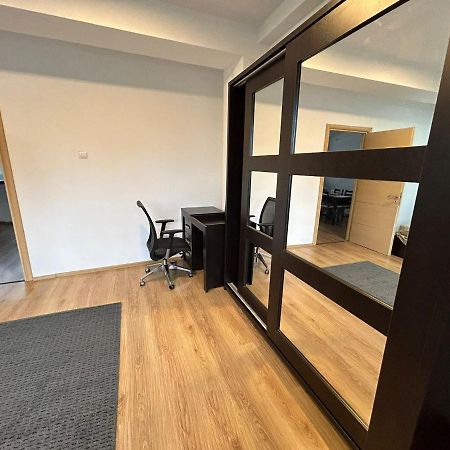 Elegant City Center Apartment Bukareszt Zewnętrze zdjęcie